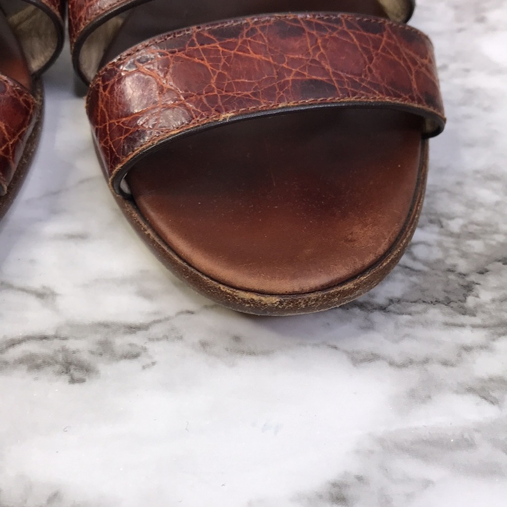 COLE HAAN BROWN LEATHER MOC CROC STRAPPY FLAT Sandals Slides WOMEN SZ 6.5B ITALY - Picture 12 of 16